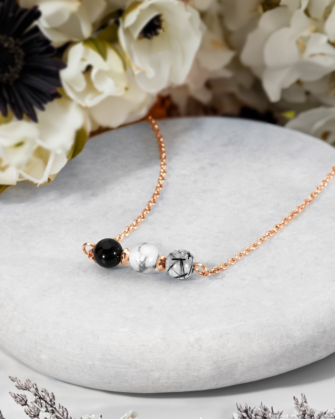 Packshot Anhänger Steinheilkunde Wohlbefinden