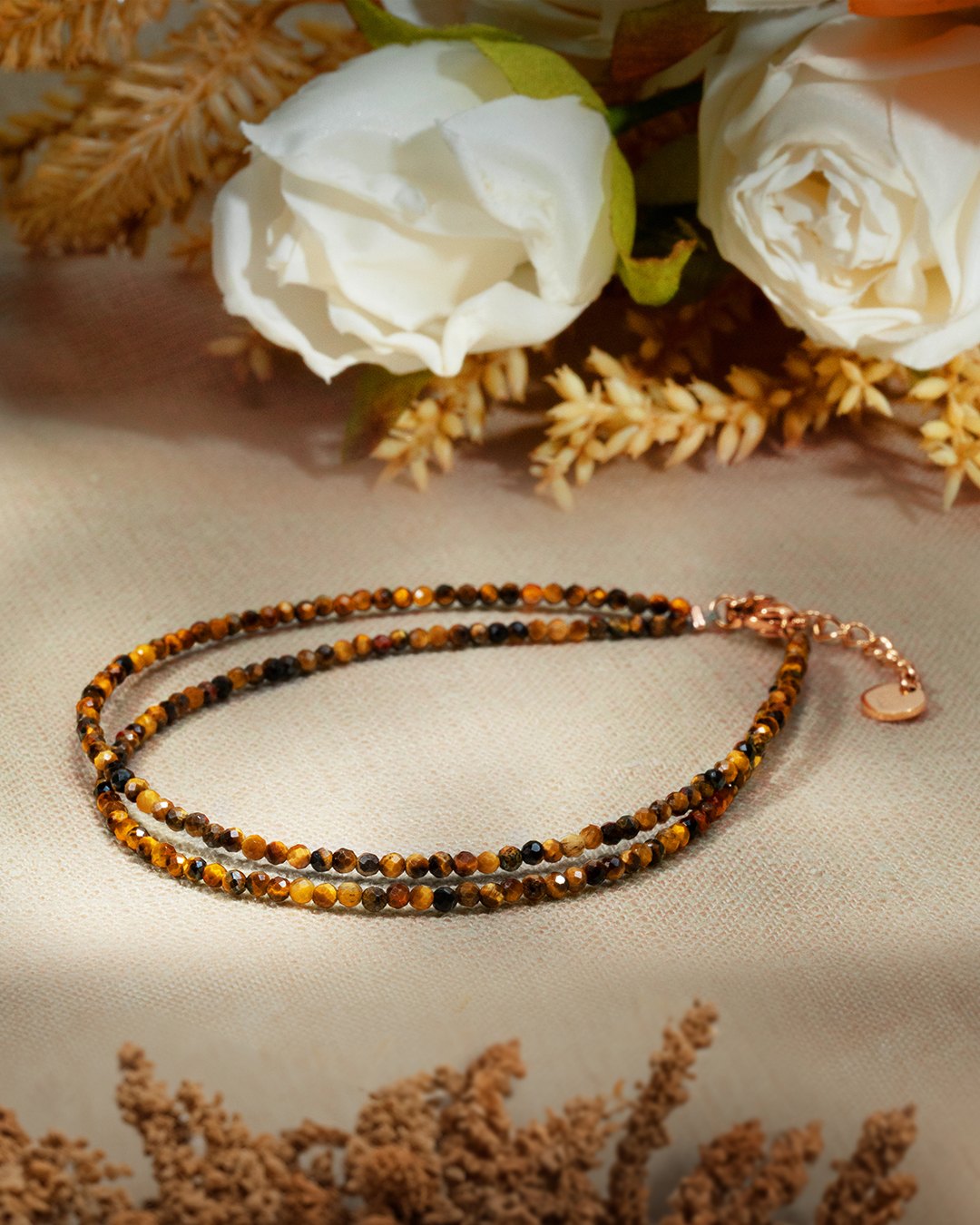 Packshot Armband Tigerauge Messiniane