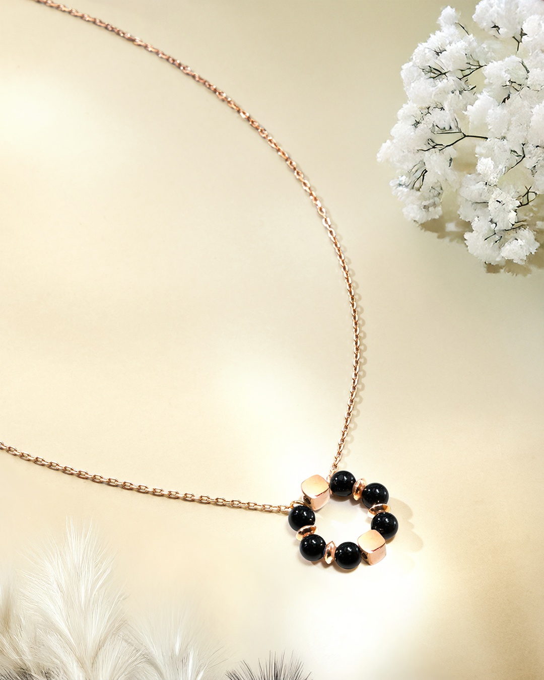 Packshot Anhänger Onyx Neronia