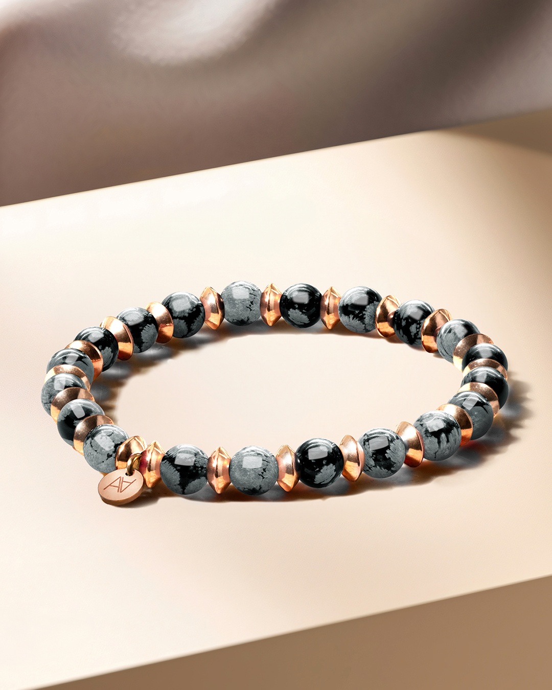 Packshot Armband Schneeflockenobsidian Artena